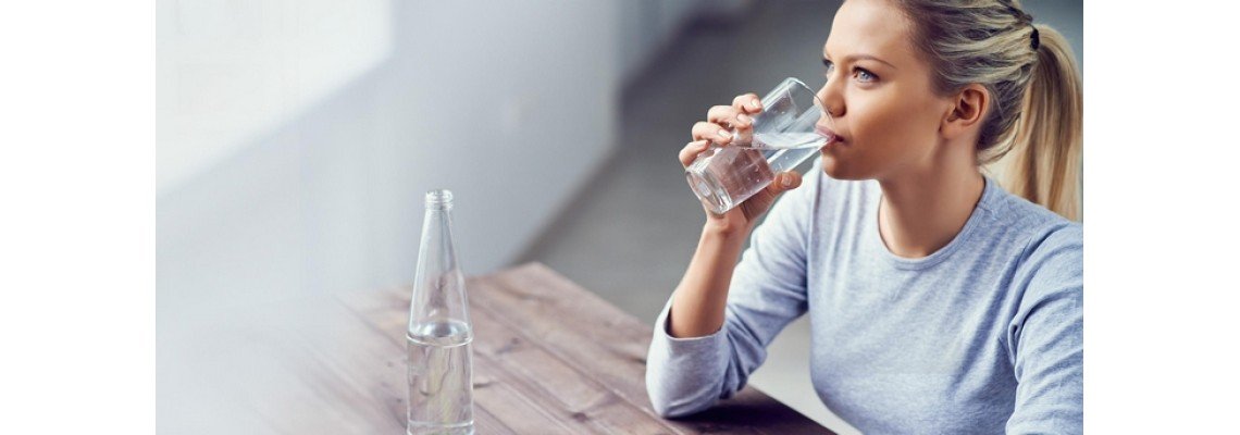 Защо е толкова важно да пием достатъчно вода?