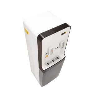 Апарат за вода диспенсър с вградена филтрираща система ( Под Наем )